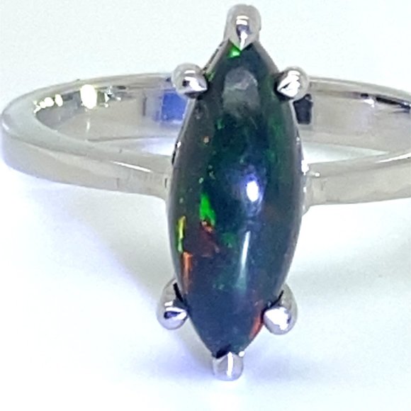Black Opal 3.84ct Platinum Finish Solid 925 Sterling Silver ring - Picture 6 of 6